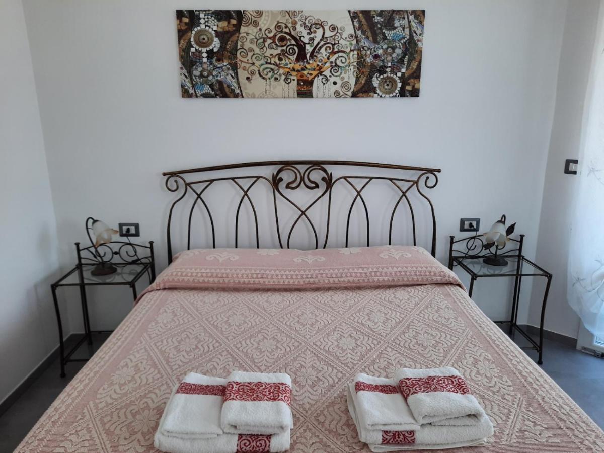 B&B Centrale Tortoli Ngoại thất bức ảnh