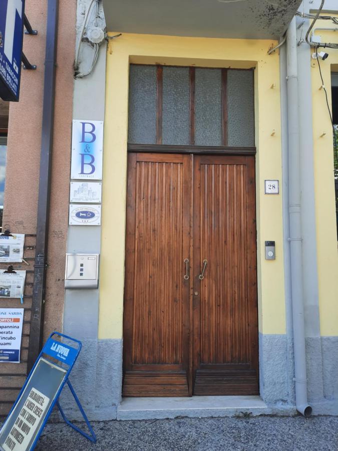 B&B Centrale Tortoli Ngoại thất bức ảnh
